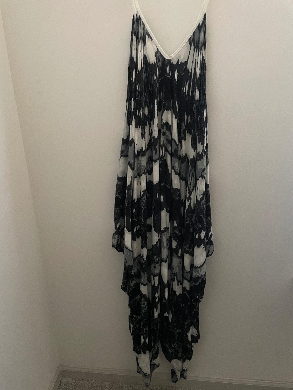 Accessory ST New York Handkerchief Hem Dress Asymmetrical Flowy Boho One Size